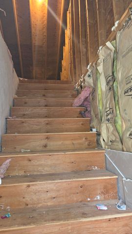 133 Park Ave, Weymouth, MA 02190