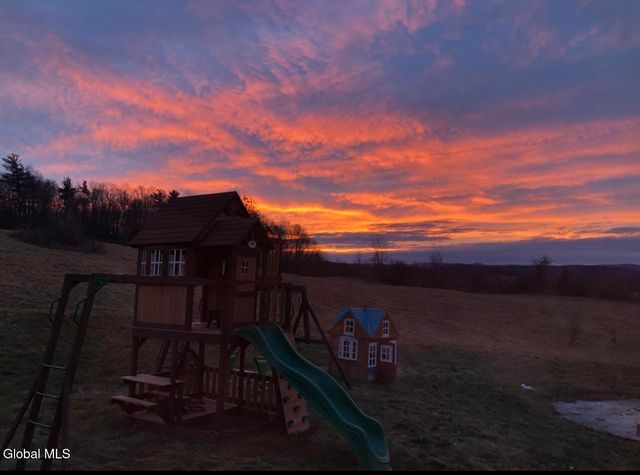 124 Mineral Springs Road, Schaghticoke, NY 12121