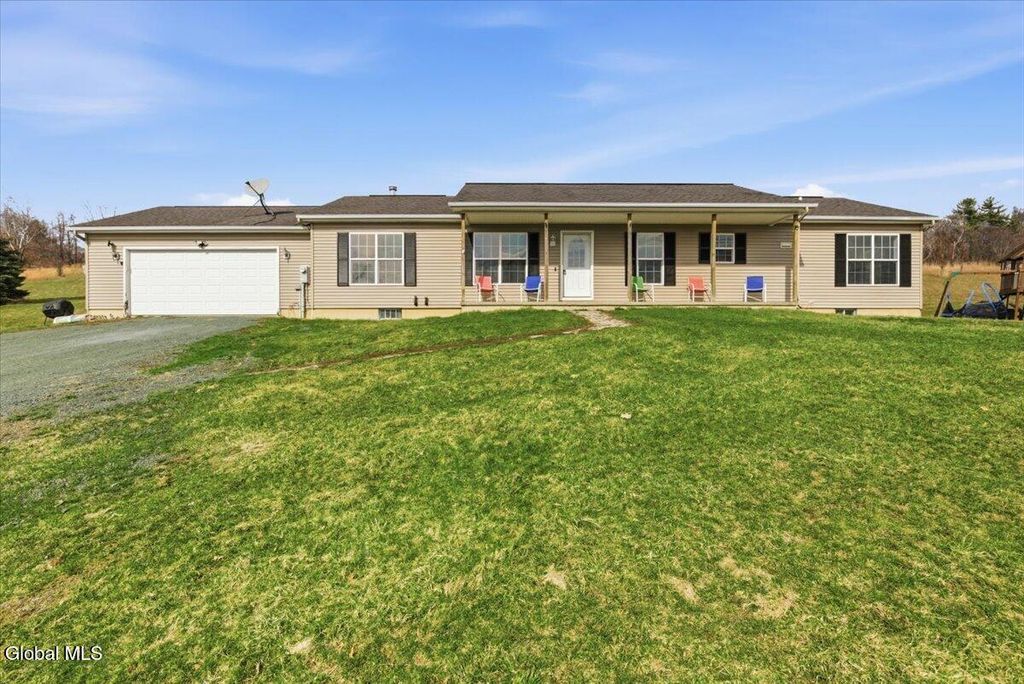 124 Mineral Springs Road, Schaghticoke, NY 12121