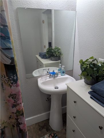 104 W 3rd Street, Gentry, AR 72734