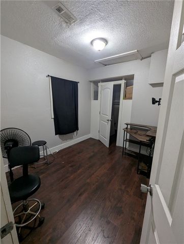 104 W 3rd Street, Gentry, AR 72734