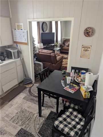 104 W 3rd Street, Gentry, AR 72734