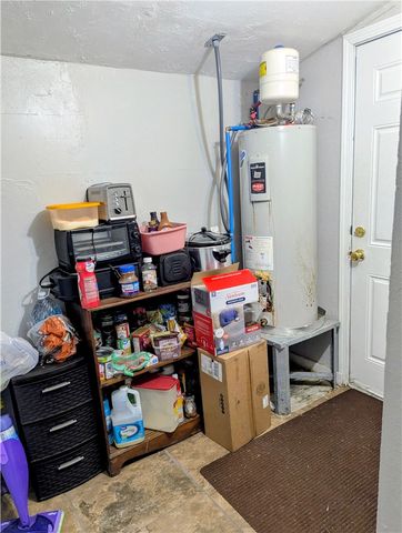 104 W 3rd Street, Gentry, AR 72734