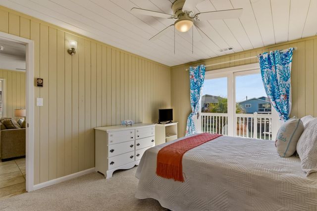 308 56th Ave. N, North Myrtle Beach, SC 29582