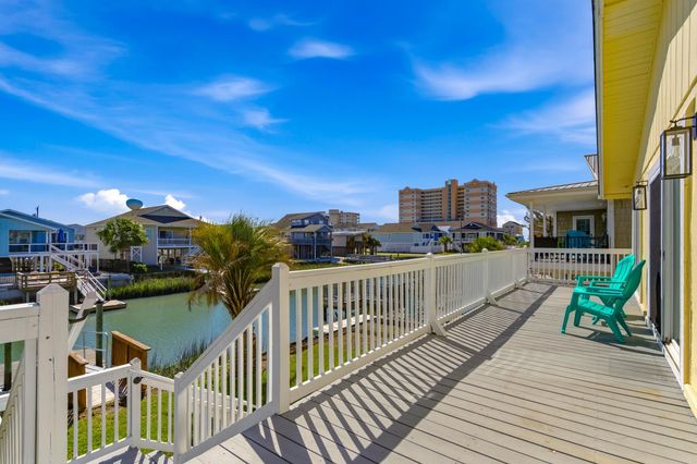 308 56th Ave. N, North Myrtle Beach, SC 29582