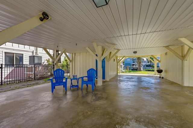308 56th Ave. N, North Myrtle Beach, SC 29582