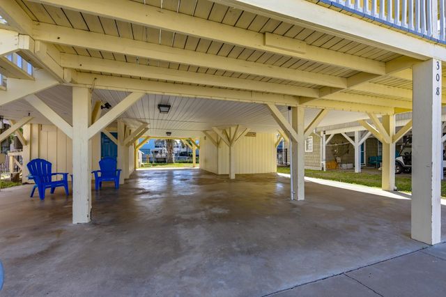 308 56th Ave. N, North Myrtle Beach, SC 29582