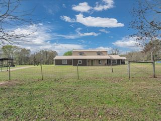 1013 Dewitt Hinson Road, No City, TX 75969