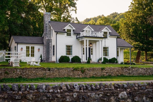 2405 Thompson Rd, Lewisburg, TN 37091