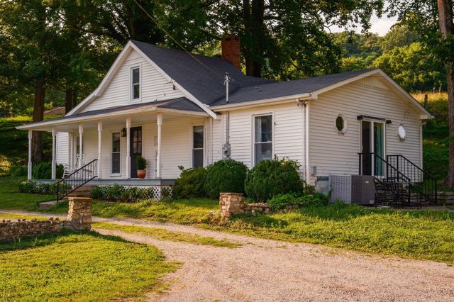 2405 Thompson Rd, Lewisburg, TN 37091
