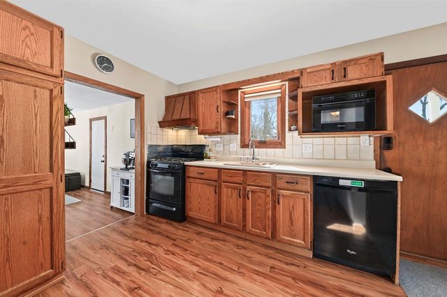 2604 N 112th Street, Wauwatosa, WI 53226