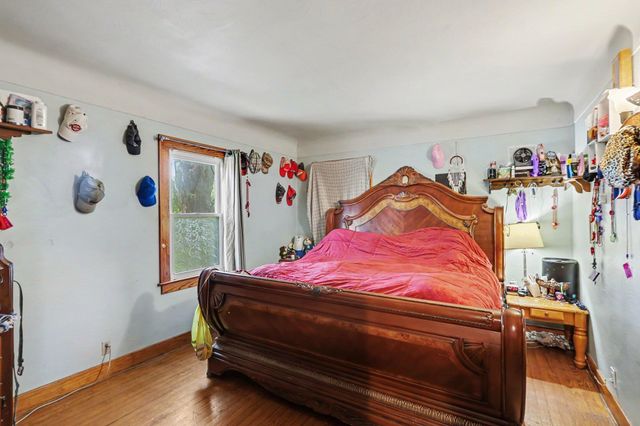 108 Scheurmann Street, Essexville, MI 48732