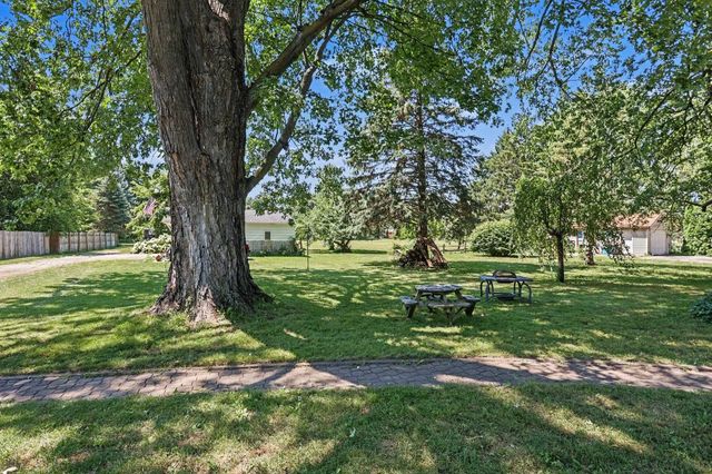 108 Scheurmann Street, Essexville, MI 48732