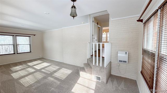 16255 Amherst Avenue, Beverly Hills, MI 48025