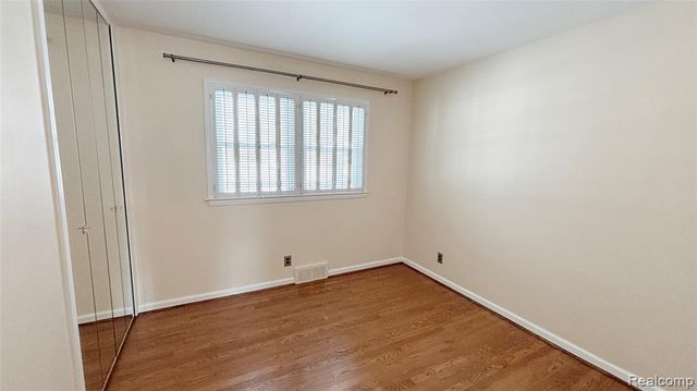 16255 Amherst Avenue, Beverly Hills, MI 48025