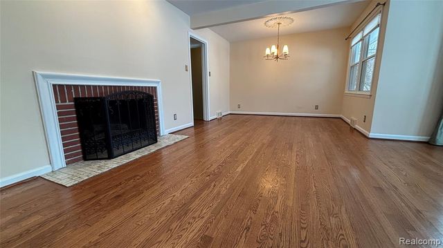 16255 Amherst Avenue, Beverly Hills, MI 48025