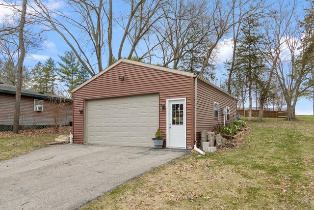 E13609 Idlewild Road, Merrimac, WI 53561