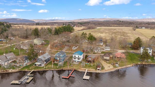 E13609 Idlewild Road, Merrimac, WI 53561