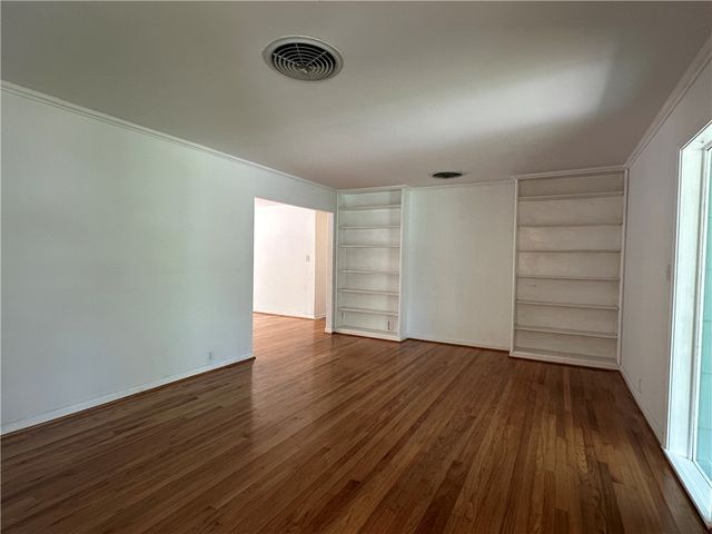 426 Pasadena Pl, Corpus Christi, TX 78411