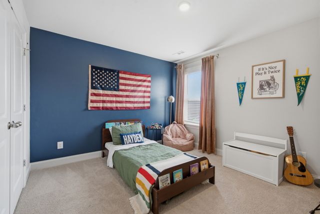 103 Cryer Dr, Gallatin, TN 37066