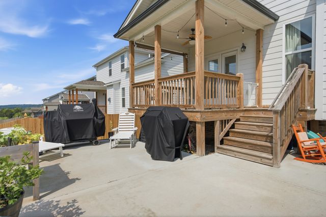 103 Cryer Dr, Gallatin, TN 37066