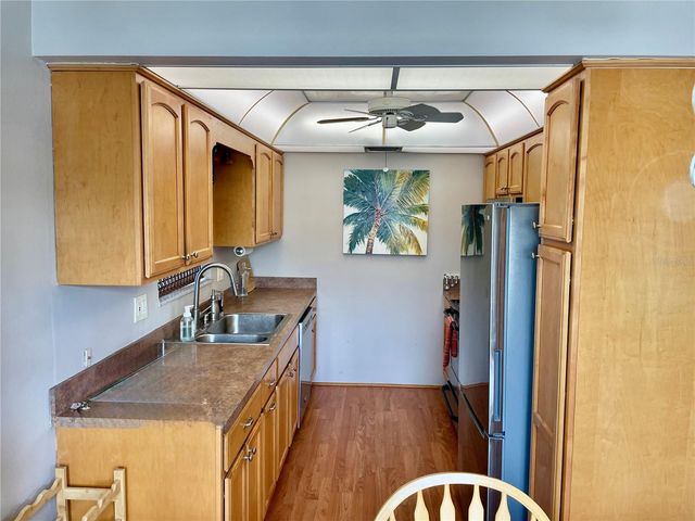 11100 86TH AVENUE 101, Seminole, FL 33772