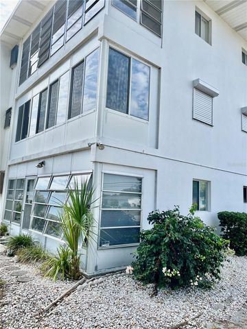 11100 86TH AVENUE 101, Seminole, FL 33772