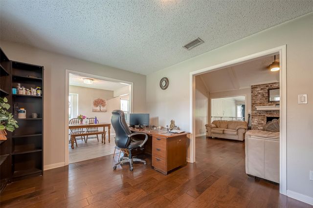 14507 Ravenhurst Lane, Houston, TX 77070