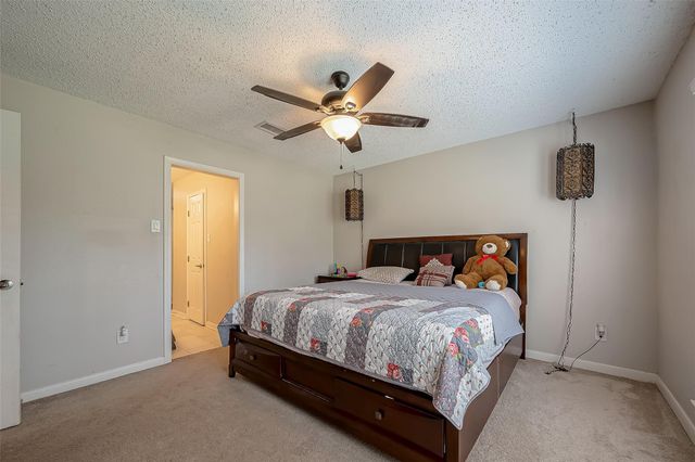 14507 Ravenhurst Lane, Houston, TX 77070