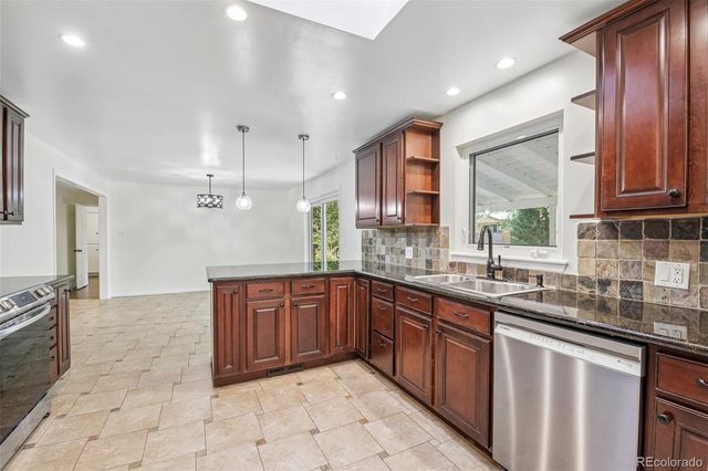 395 S Olive Way, Denver, CO 80224
