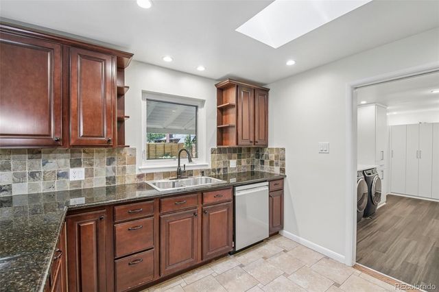 395 S Olive Way, Denver, CO 80224