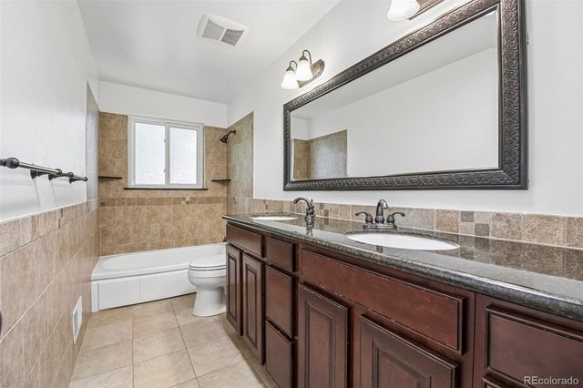 395 S Olive Way, Denver, CO 80224
