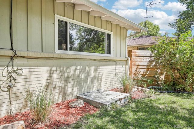 395 S Olive Way, Denver, CO 80224