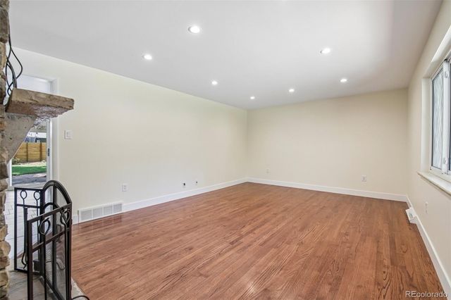 395 S Olive Way, Denver, CO 80224