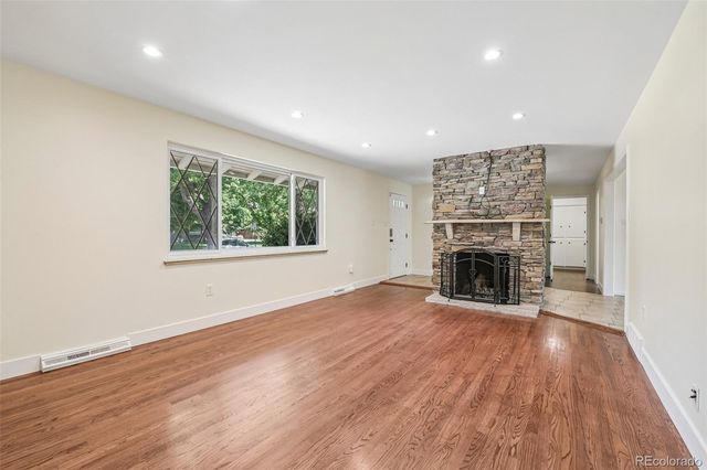 395 S Olive Way, Denver, CO 80224