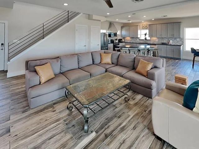 21326 Gulf Drive, Galveston, TX 77554