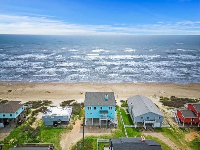 21326 Gulf Drive, Galveston, TX 77554