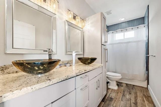 21326 Gulf Drive, Galveston, TX 77554