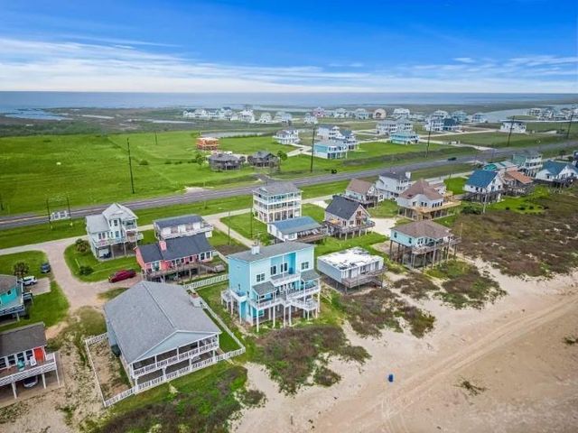21326 Gulf Drive, Galveston, TX 77554