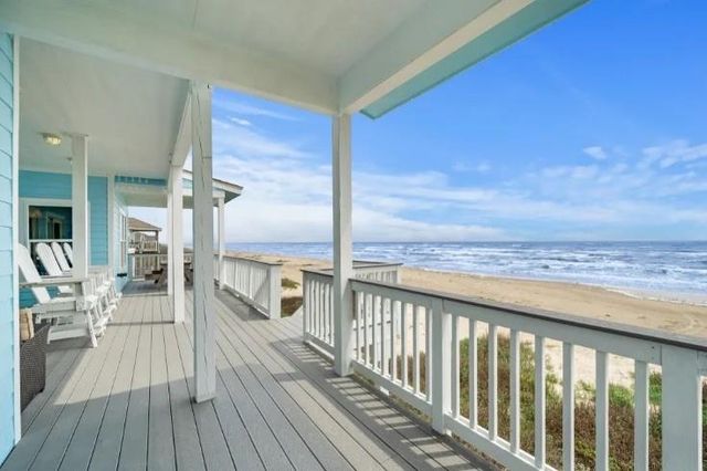21326 Gulf Drive, Galveston, TX 77554