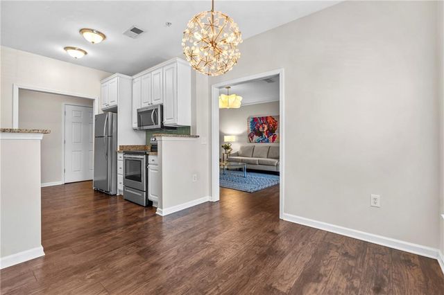 3300 Dogwood Drive 217N, Atlanta, GA 30354