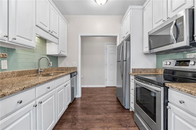 3300 Dogwood Drive 217N, Atlanta, GA 30354