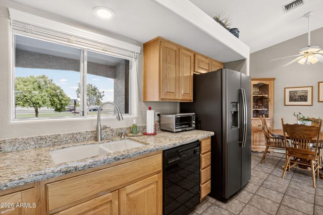 6832 N CITRUS Road, Waddell, AZ 85355