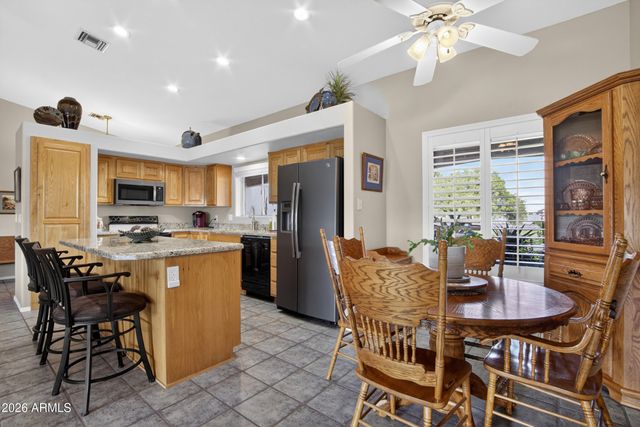 6832 N CITRUS Road, Waddell, AZ 85355