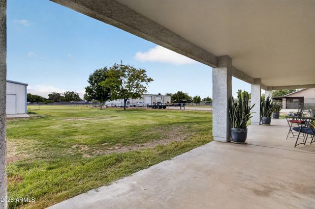 6832 N CITRUS Road, Waddell, AZ 85355