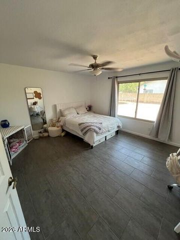 6427 W SHAW BUTTE Drive, Glendale, AZ 85304