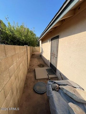 6427 W SHAW BUTTE Drive, Glendale, AZ 85304