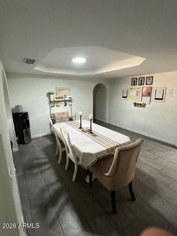 6427 W SHAW BUTTE Drive, Glendale, AZ 85304