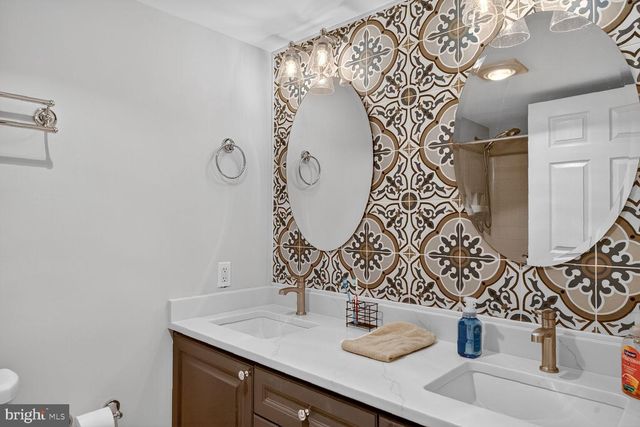 19385 CYPRESS RIDGE TER #404, Leesburg, VA 20176