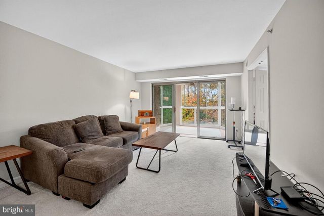 19385 CYPRESS RIDGE TER #404, Leesburg, VA 20176